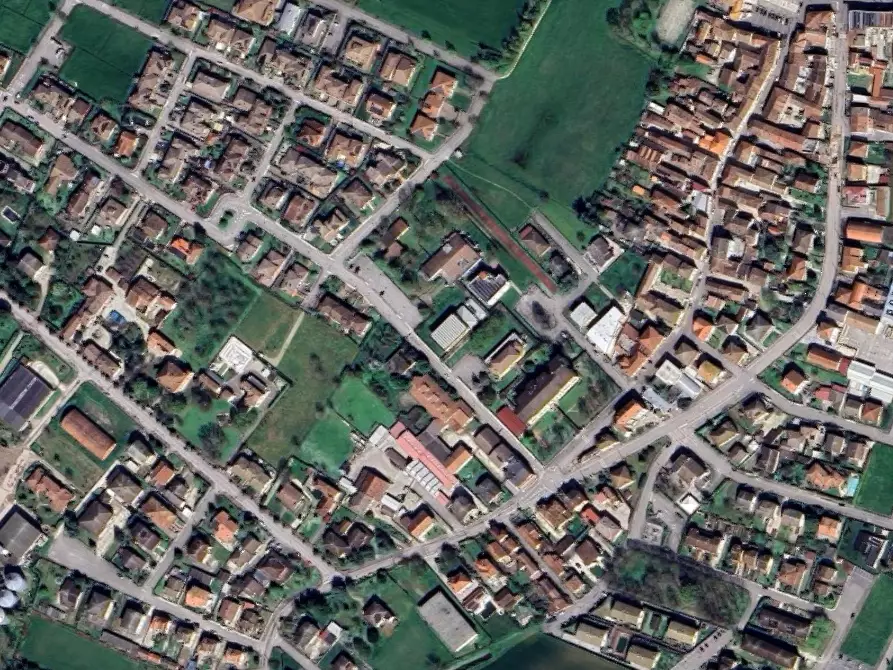 Immagine 6 di Negozio in vendita  in Via XXV Aprile a Curtatone