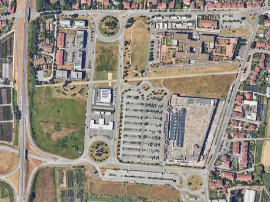 Immagine 17 di Ufficio in vendita  in Via Bure Vecchia Nord a Pistoia