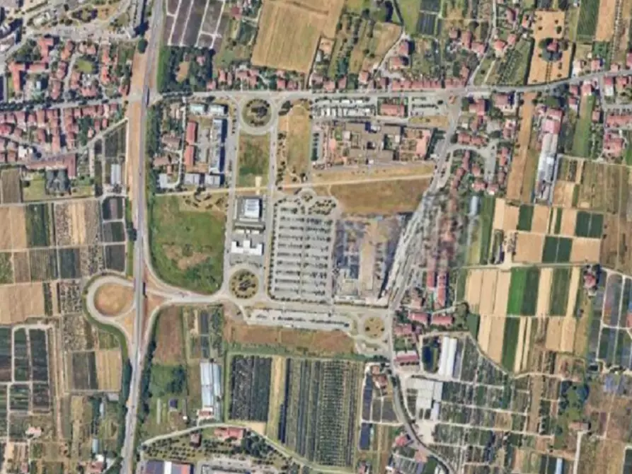 Immagine 18 di Ufficio in vendita  in Via Bure Vecchia Nord a Pistoia