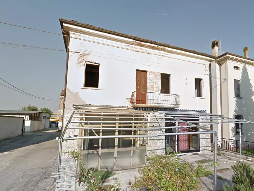 Immagine 16 di Appartamento in vendita  in Piazza Moschini a Motteggiana