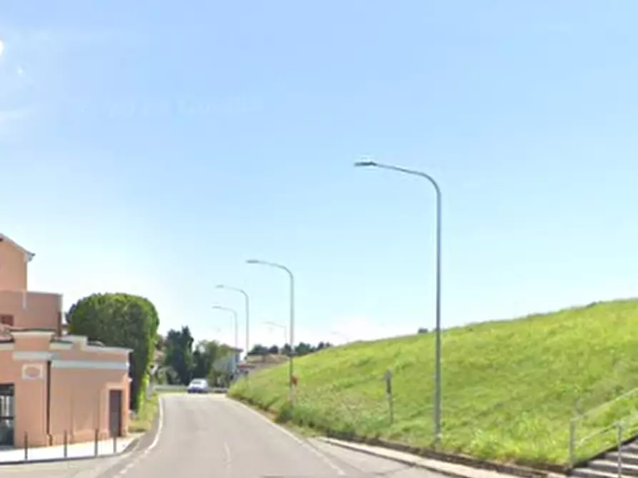 Immagine 10 di Appartamento in vendita  in Via Enrico Ferri a San Benedetto Po