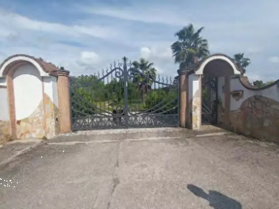 Immagine 5 di Villa in vendita  in via Giovenco a Aprilia