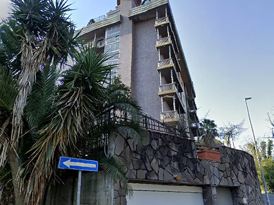 Immagine 3 di Hotel in vendita  in Via Monterosi a Roma