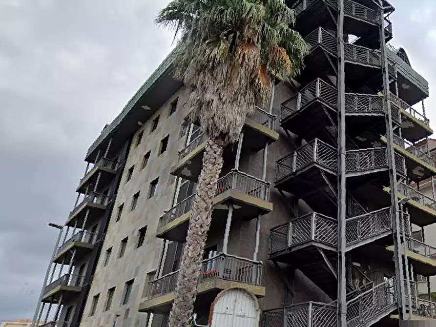 Immagine 9 di Hotel in vendita  in Via Monterosi a Roma