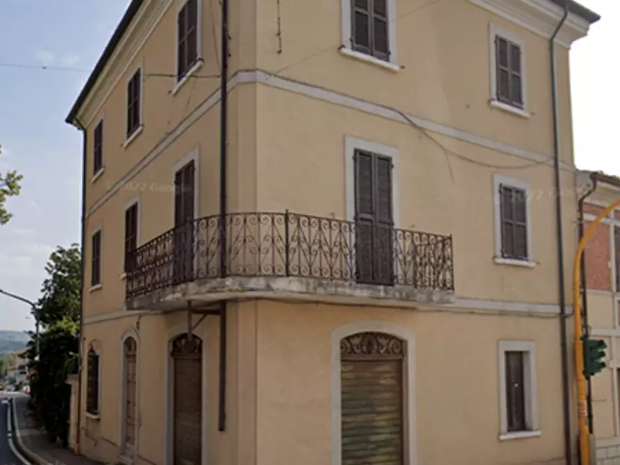 Immagine 5 di Stabile in vendita  in Via Flaminia a Colli Al Metauro