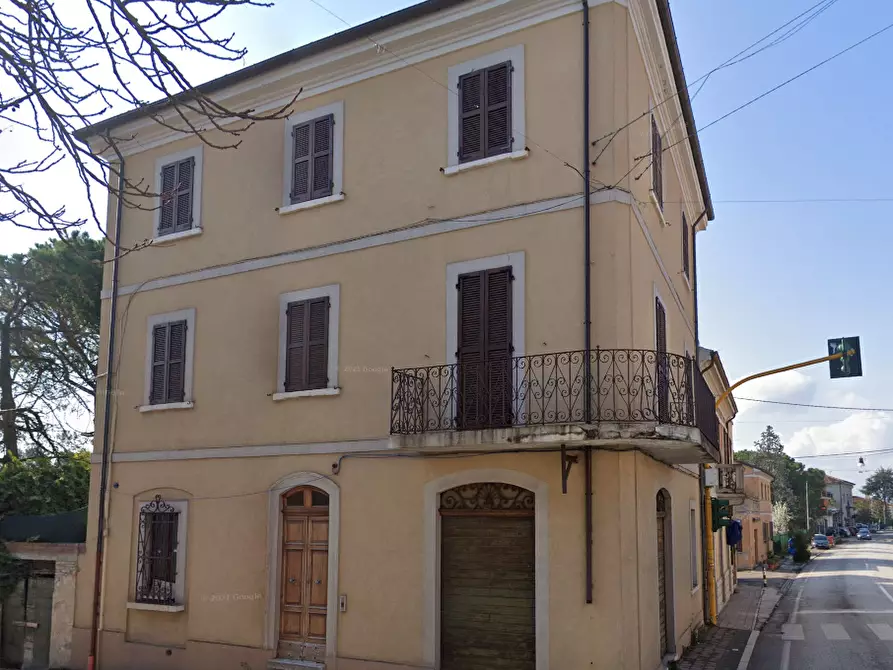 Immagine 9 di Stabile in vendita  in Via Flaminia a Colli Al Metauro