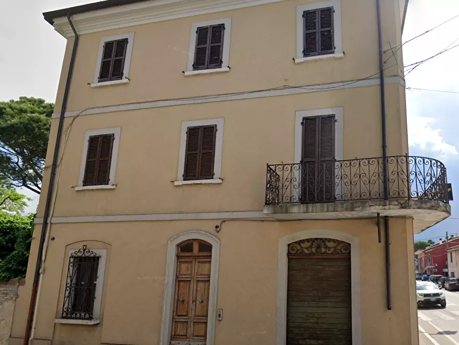 Immagine 20 di Stabile in vendita  in Via Flaminia a Colli Al Metauro