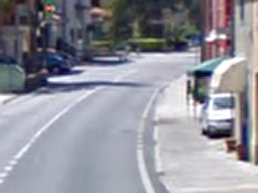 Immagine 22 di Stabile in vendita  in Via Flaminia a Colli Al Metauro