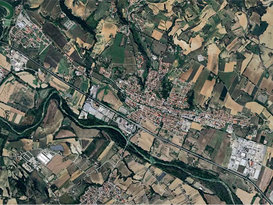 Immagine 25 di Stabile in vendita  in Via Flaminia a Colli Al Metauro