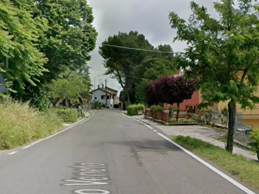 Immagine 16 di Porzione di casa in vendita  in Via Vittorio Veneto a Vallefoglia
