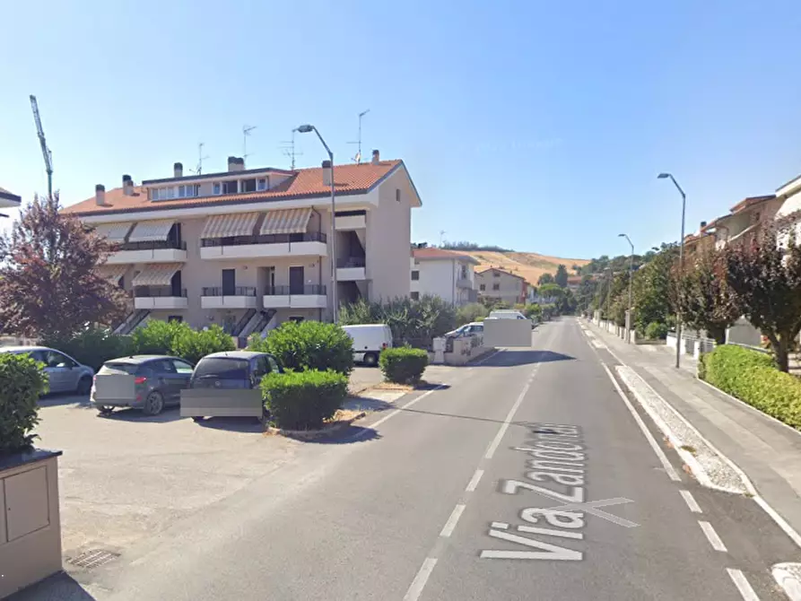 Immagine 5 di Appartamento in vendita  in Via Zandonai a Montelabbate