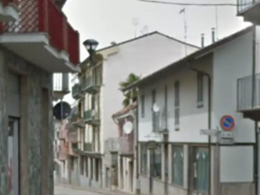 Immagine 15 di Appartamento in vendita  in Piazza Alfieri a Mombercelli