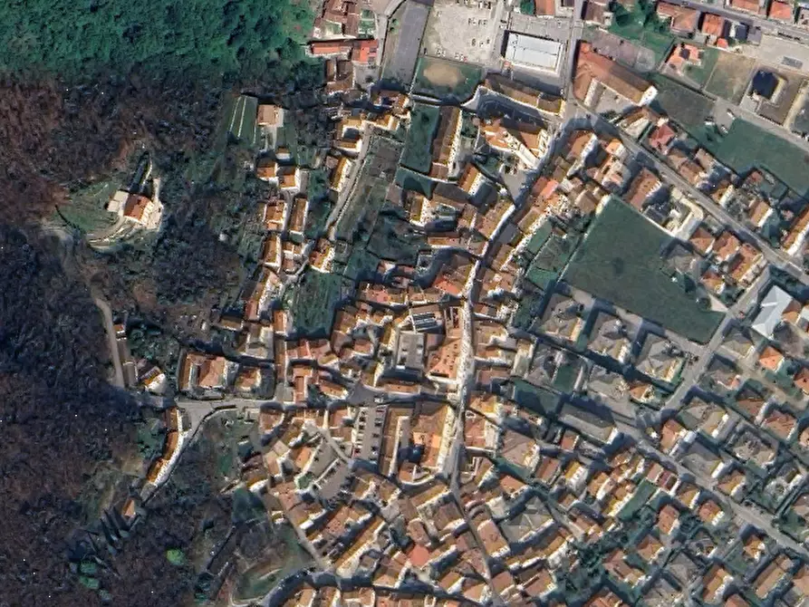 Immagine 9 di Porzione di casa in vendita  in Via Libertà a Piovene Rocchette