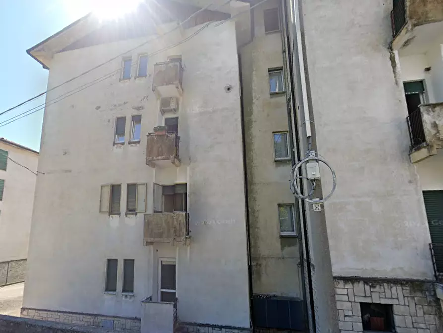 Immagine 22 di Appartamento in vendita  in Via Minzoni a Lugo Di Vicenza