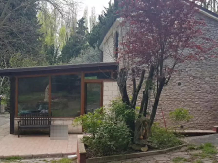 Immagine 1 di Casa indipendente in vendita  in Via Cairo a Mombaroccio