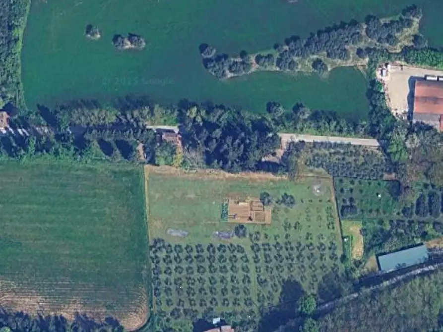 Immagine 14 di Casa indipendente in vendita  in Via Cairo a Mombaroccio