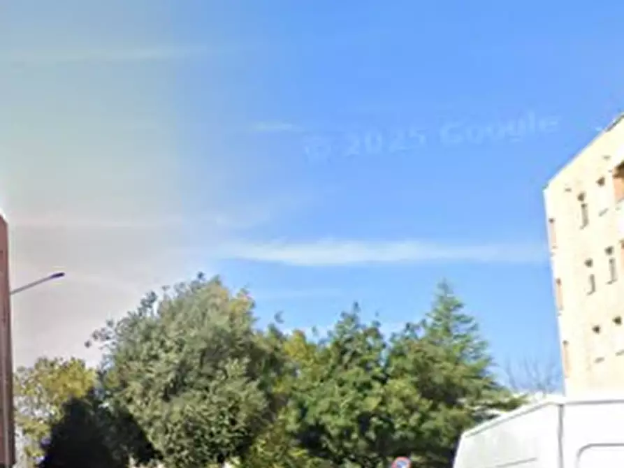 Immagine 10 di Appartamento in vendita  in Via Lione a Aprilia