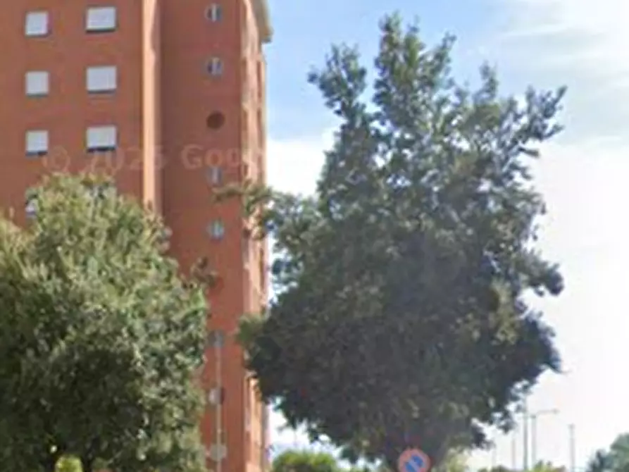 Immagine 11 di Appartamento in vendita  in Via Lione a Aprilia