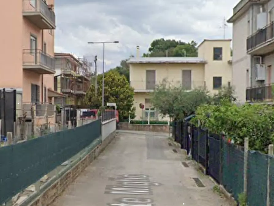 Immagine 4 di Appartamento in vendita  in via Monte Miglio a Aprilia