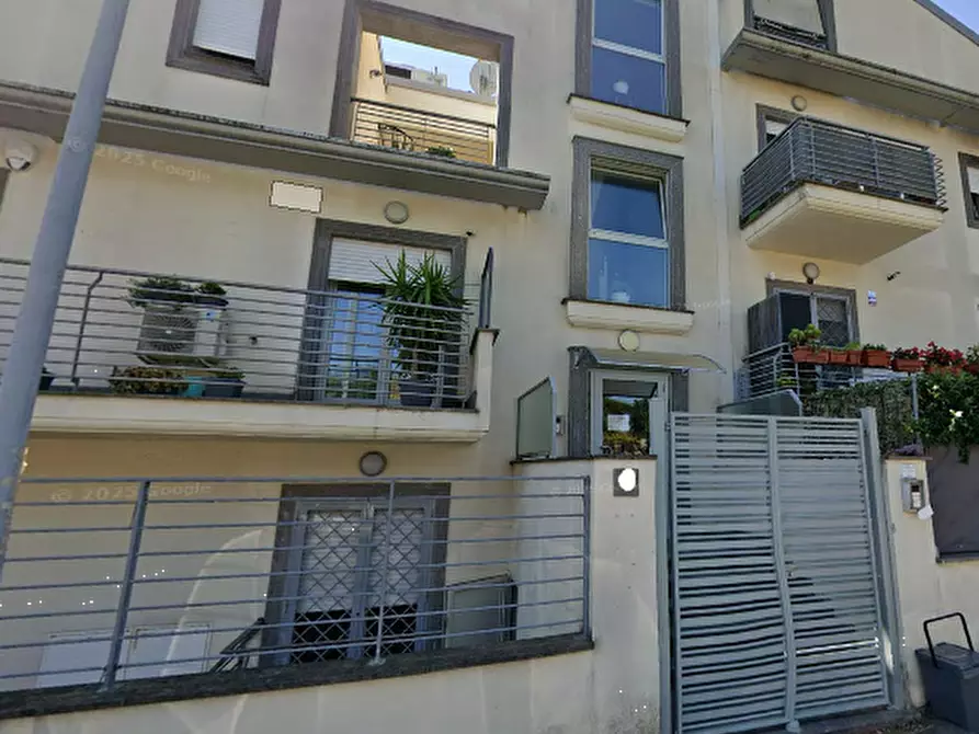 Immagine 9 di Appartamento in vendita  in Via Madignano a Roma