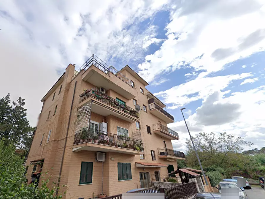 Immagine 6 di Appartamento in vendita  in Via Castellanza a Roma