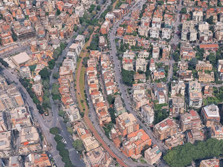 Immagine 6 di Appartamento in vendita  in Via Guido Guinizelli a Roma