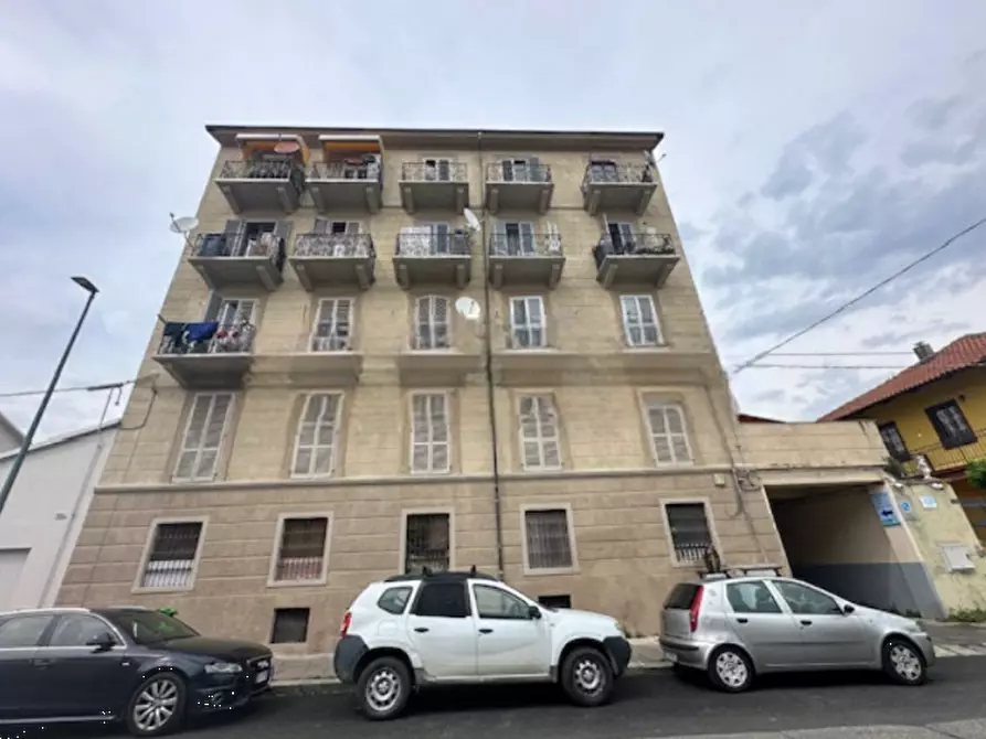 Immagine 1 di Appartamento in vendita  in Via Quittengo  a Torino