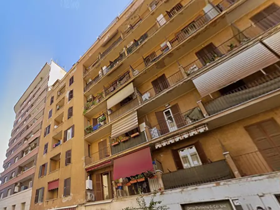 Immagine 7 di Appartamento in vendita  in Via Manlio Torquato a Roma