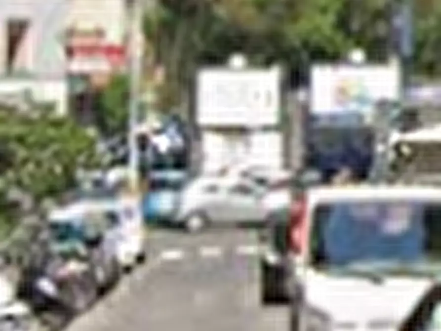 Immagine 14 di Appartamento in vendita  in Via Manlio Torquato a Roma