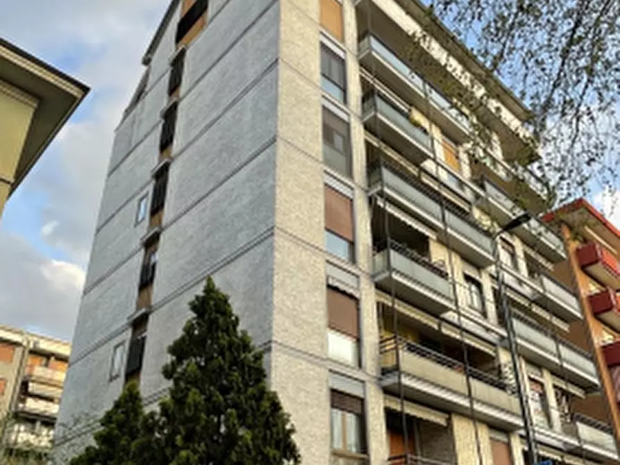 Immagine 11 di Appartamento in vendita  in Viale Fulvio Testi a Milano