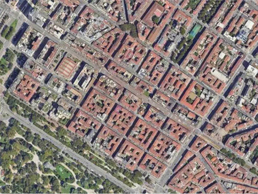 Immagine 11 di Appartamento in vendita  in Via san Gregorio  a Milano