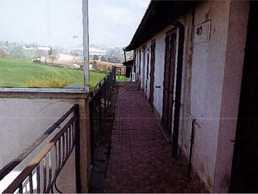 Immagine 8 di Appartamento in vendita  in Via Valmigliaro a Alessandria