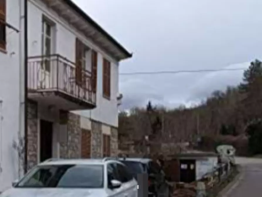 Immagine 3 di Casa indipendente in vendita  in Frazione Garadassi  a Fabbrica Curone