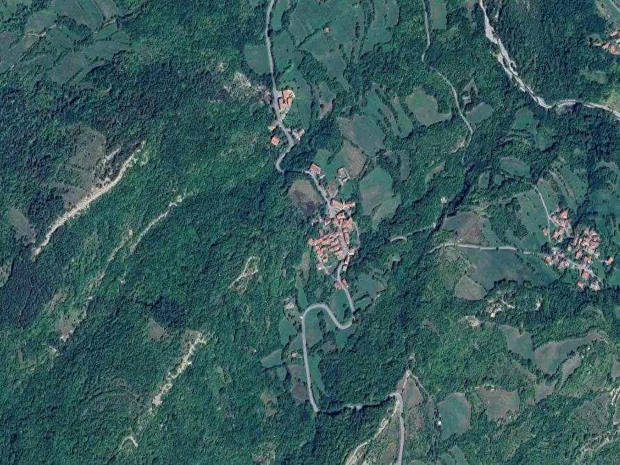 Immagine 16 di Casa indipendente in vendita  in Frazione Garadassi  a Fabbrica Curone