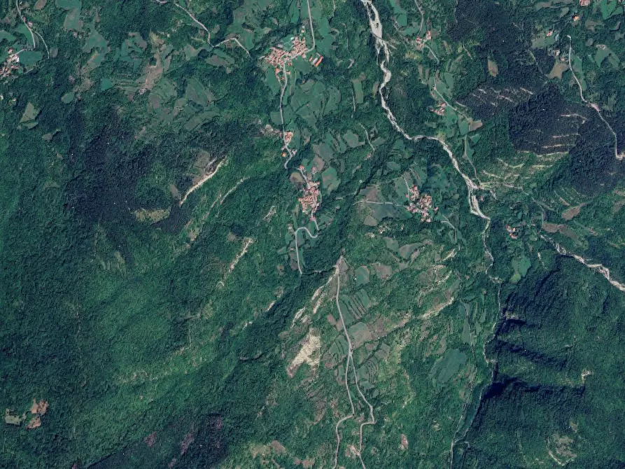 Immagine 18 di Casa indipendente in vendita  in Frazione Garadassi  a Fabbrica Curone