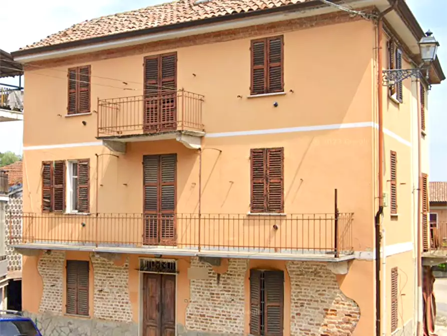 Immagine 2 di Casa indipendente in vendita  in Via Roma a Castelletto Molina