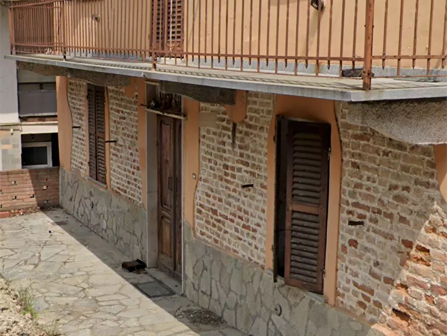 Immagine 4 di Casa indipendente in vendita  in Via Roma a Castelletto Molina