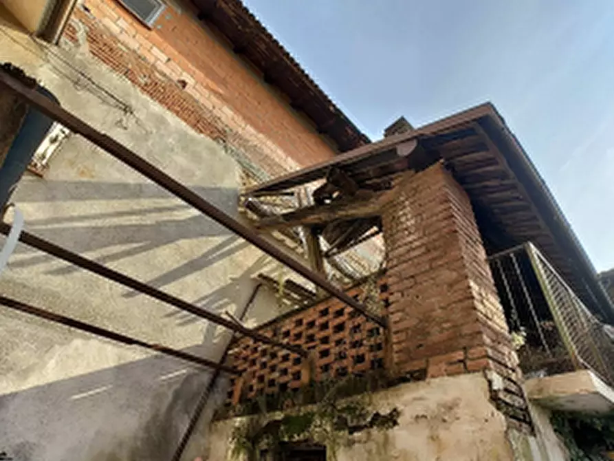 Immagine 2 di Porzione di casa in vendita  in Via Madre Chiara Ricci  a Castelspina