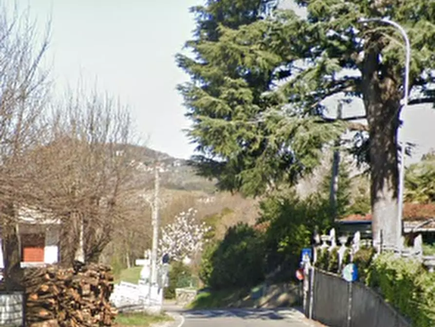 Immagine 15 di Appartamento in vendita  in Via Papa Giovanni XXIII a Caprino Bergamasco