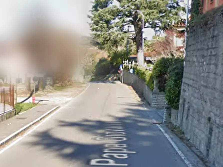 Immagine 17 di Appartamento in vendita  in Via Papa Giovanni XXIII a Caprino Bergamasco