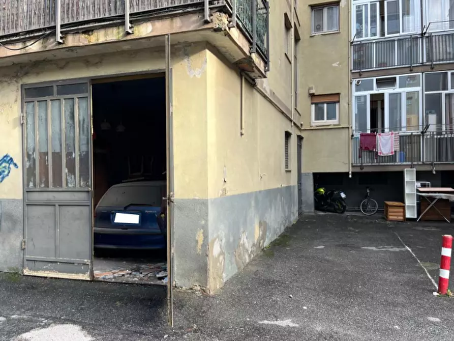 Immagine 3 di Garage in vendita  in Piazzale Pola  a Torino