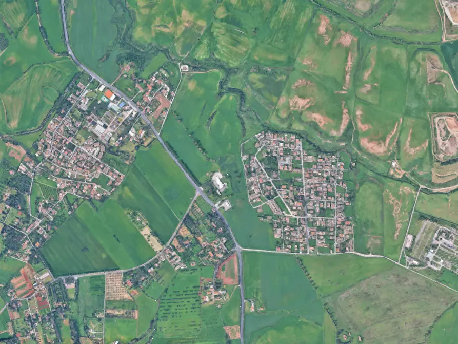 Immagine 8 di Appartamento in vendita  in Via Capodrise a Roma