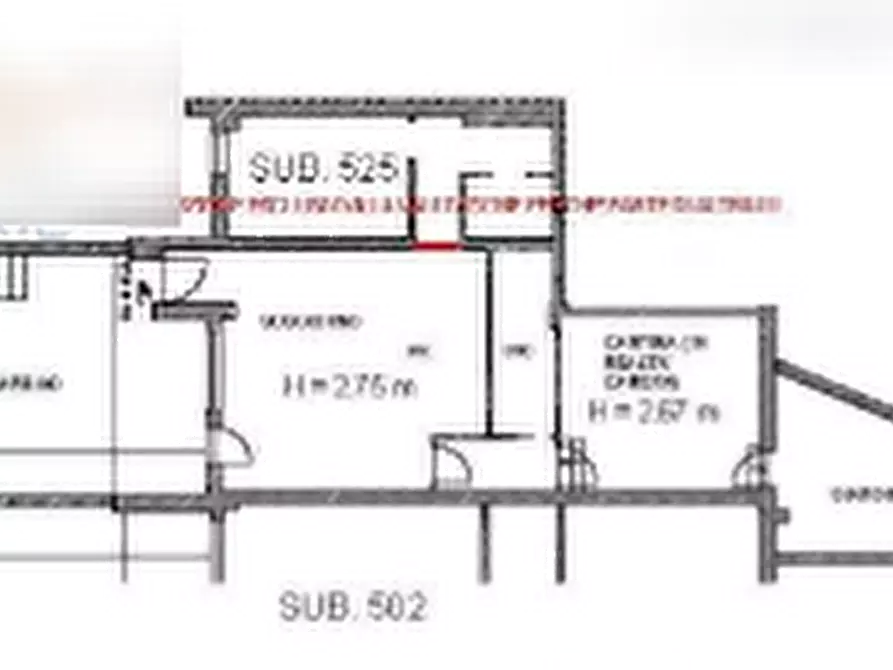 Immagine 9 di Appartamento in vendita  in Via Capodrise a Roma