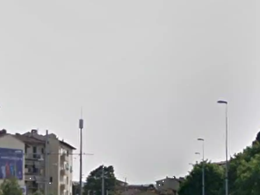 Immagine 8 di Magazzino in vendita  in Via Del Sansovino a Firenze