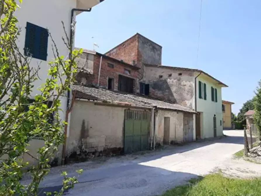 Immagine 2 di Appartamento in vendita  in Via Ginevra  a Cerreto Guidi