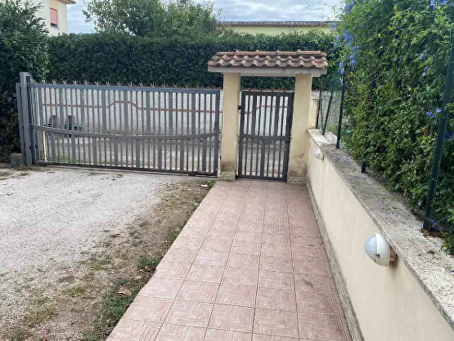 Immagine 13 di Appartamento in vendita  in Via San Vito a Anzio