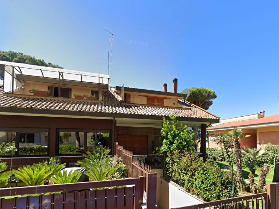 Immagine 9 di Porzione di villa in vendita  in Via Bouganville a Anzio