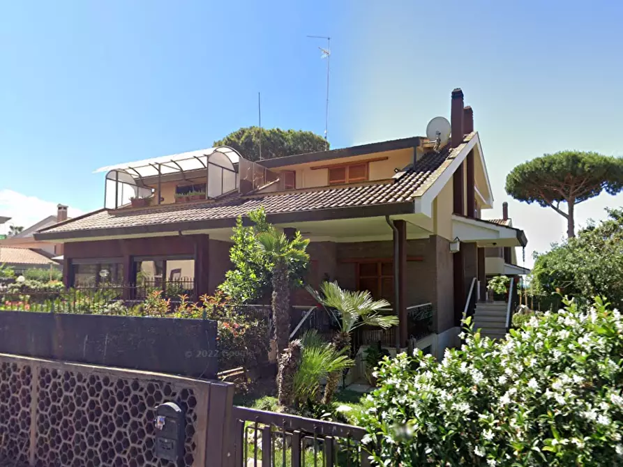 Immagine 14 di Porzione di villa in vendita  in Via Bouganville a Anzio