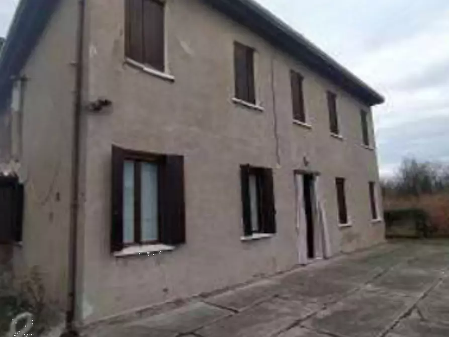 Immagine 2 di Casa indipendente in vendita  in Via Selva  a Badia Polesine