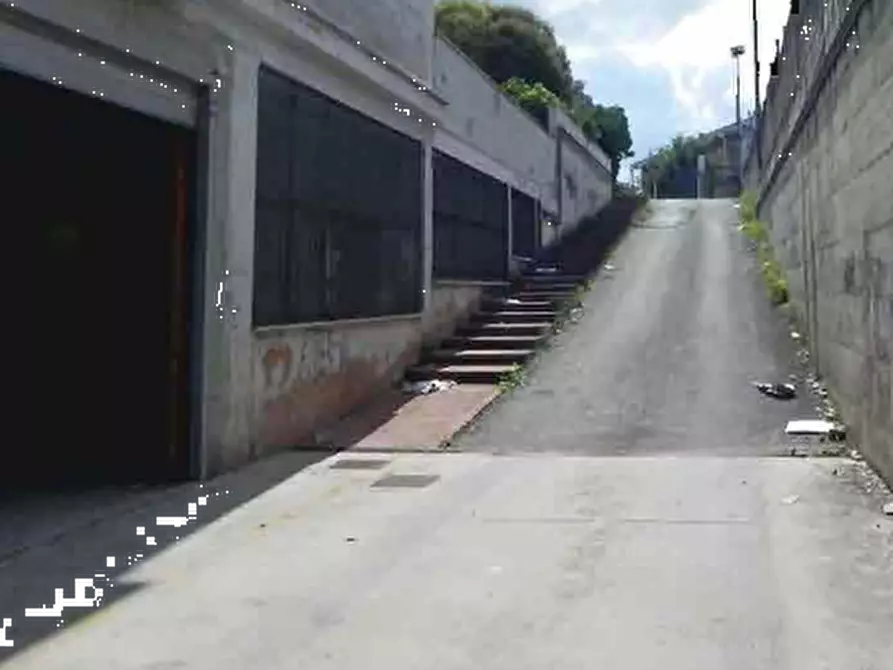 Immagine 1 di Magazzino in vendita  in Via Nettunense Nuova a Marino